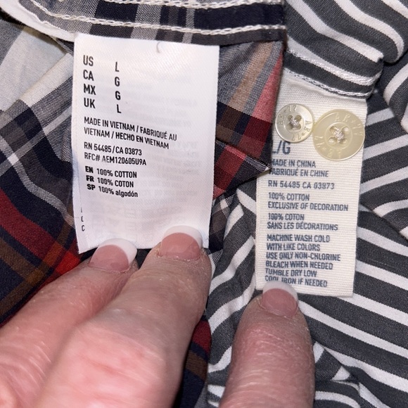 Lot of 2 AMERICAN🦅EAGLE Button Down SHIRTS Mens Large🦅1 Plaid & 1 Gray Striped - Picture 6 of 11